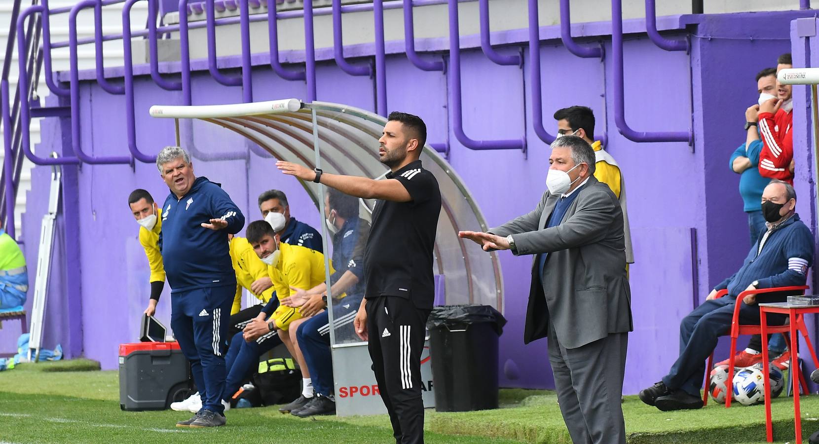 Fotos: El Promesas cae derrotado ante un monumental Celta B