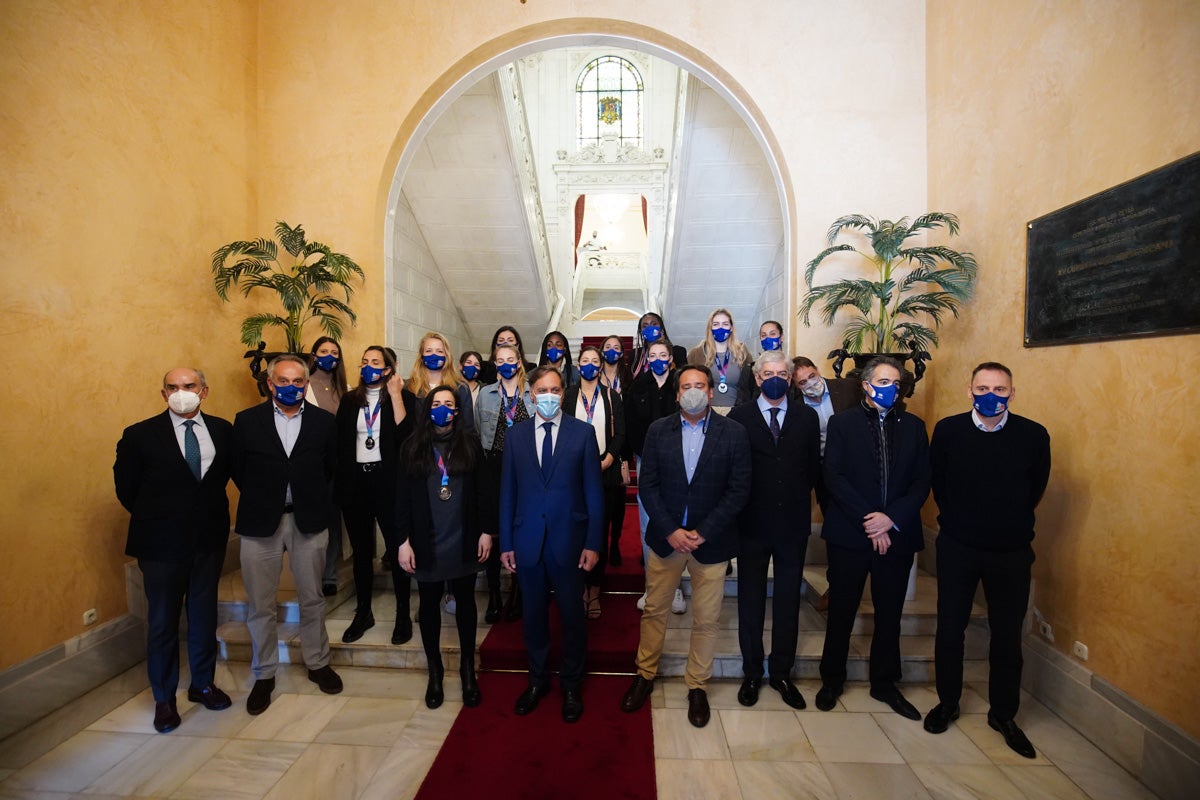 Recepción en el Ayuntamiento a las subcampeonas de Europa