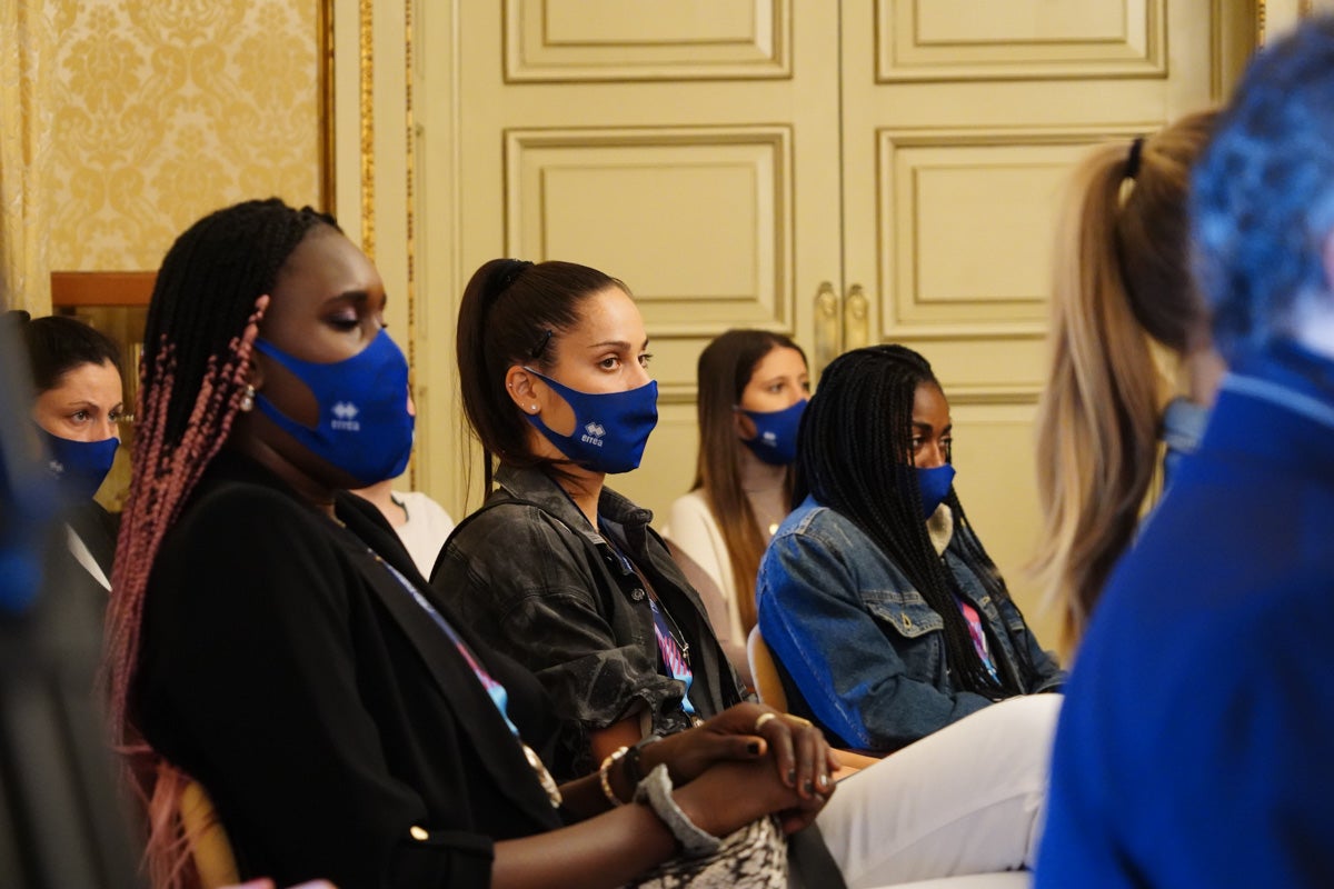 Recepción en el Ayuntamiento a las subcampeonas de Europa