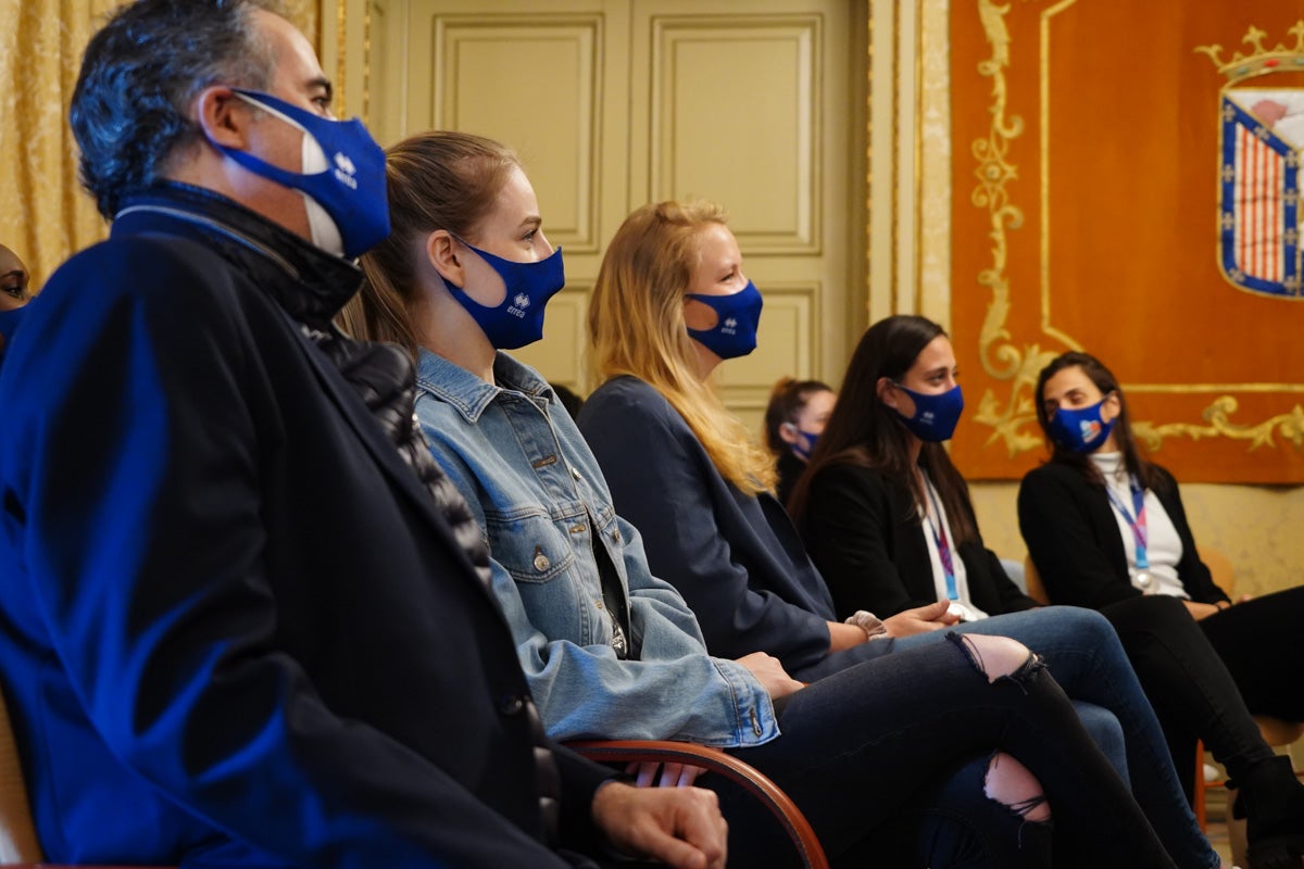 Recepción en el Ayuntamiento a las subcampeonas de Europa