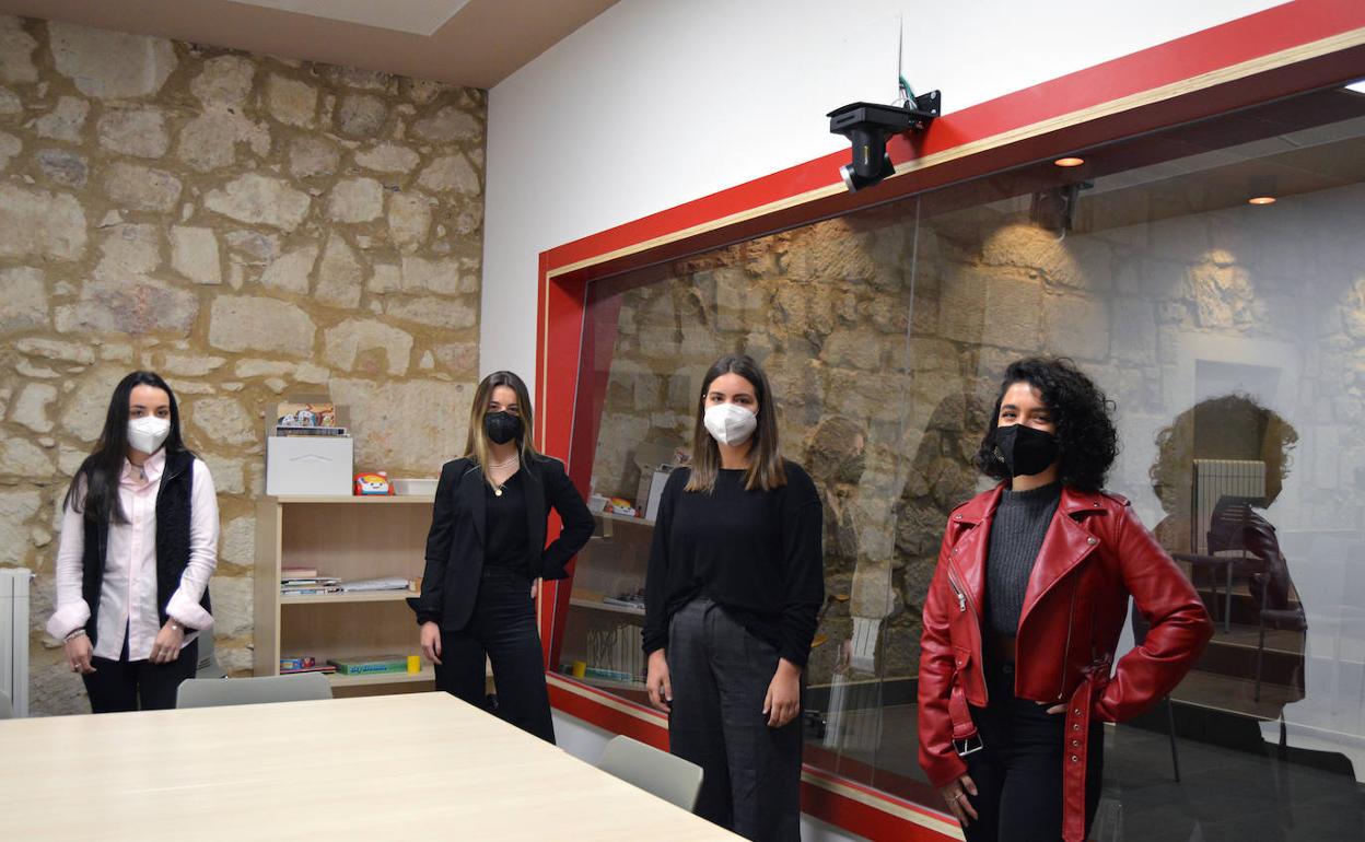 Las cuatro alumnas autoras del estudio. 