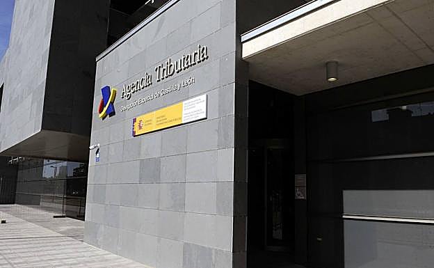 Hacienda recuerda que se debe presentar la Declaración de la Renta de un fallecido