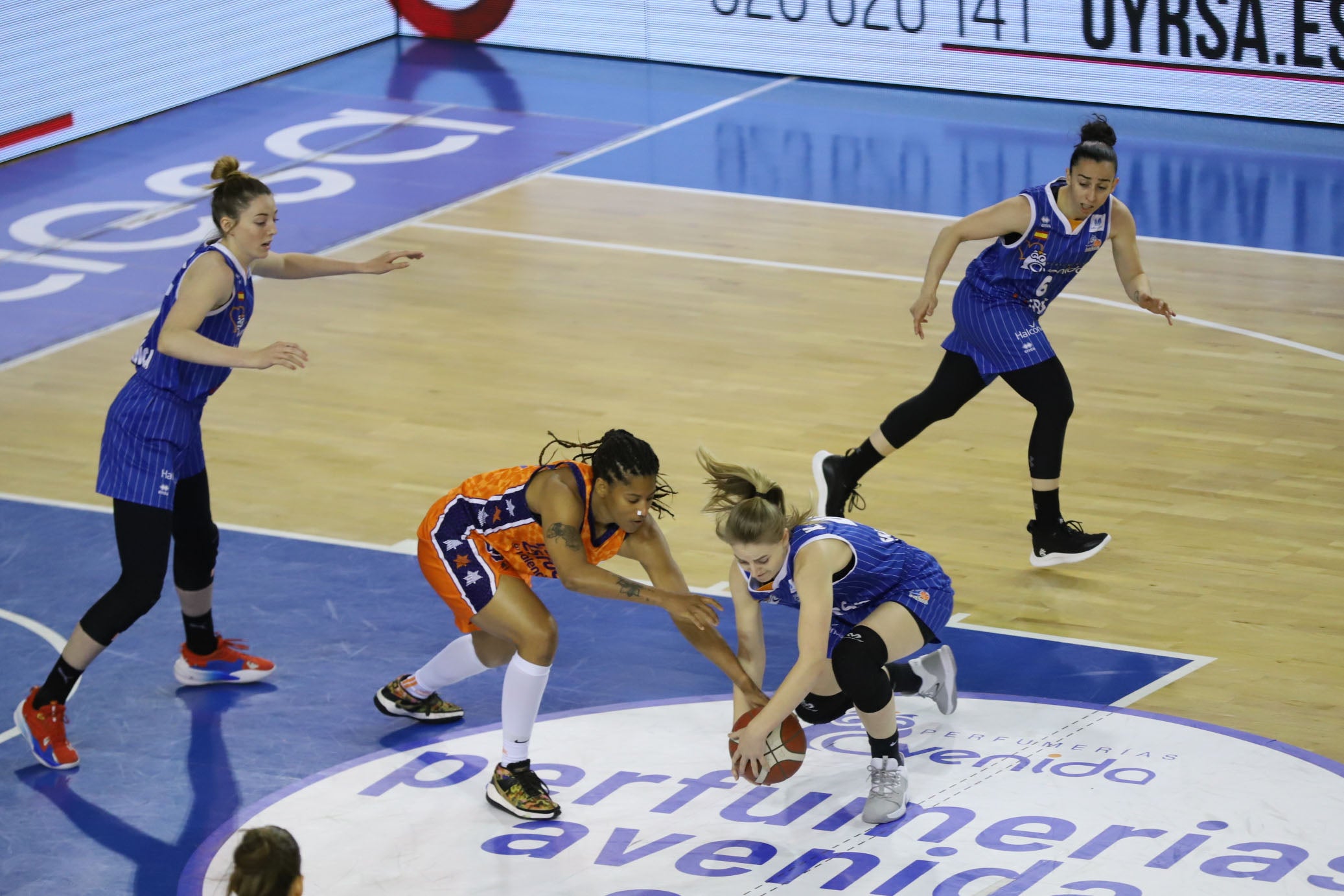 CB Avenida 64-67 Valencia Basket