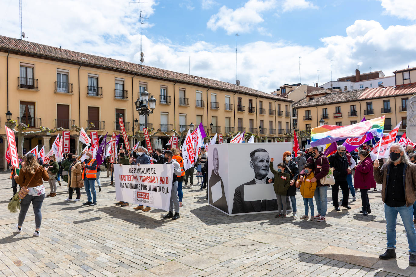 Fotos: Manifestación del Primero de Mayo en Palencia