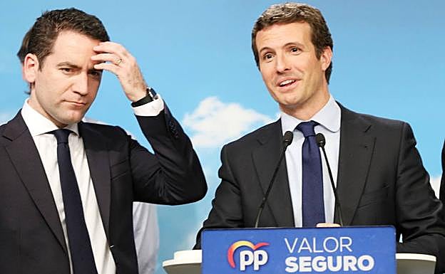 Teodoro García Egea y Pablo Casado.