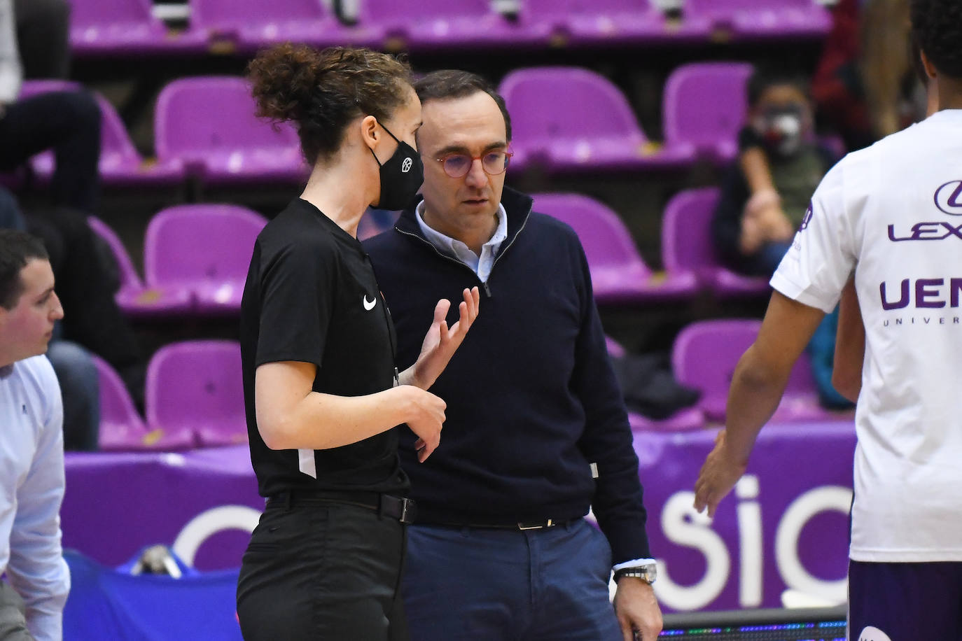 Fotos: Real Valladolid de Baloncesto 83 - 88 Tau Castelló