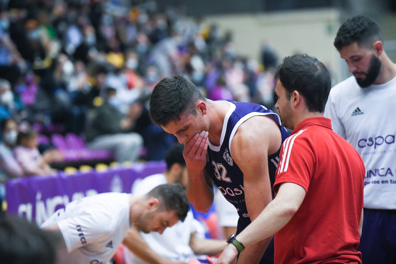 Fotos: Real Valladolid de Baloncesto 83 - 88 Tau Castelló