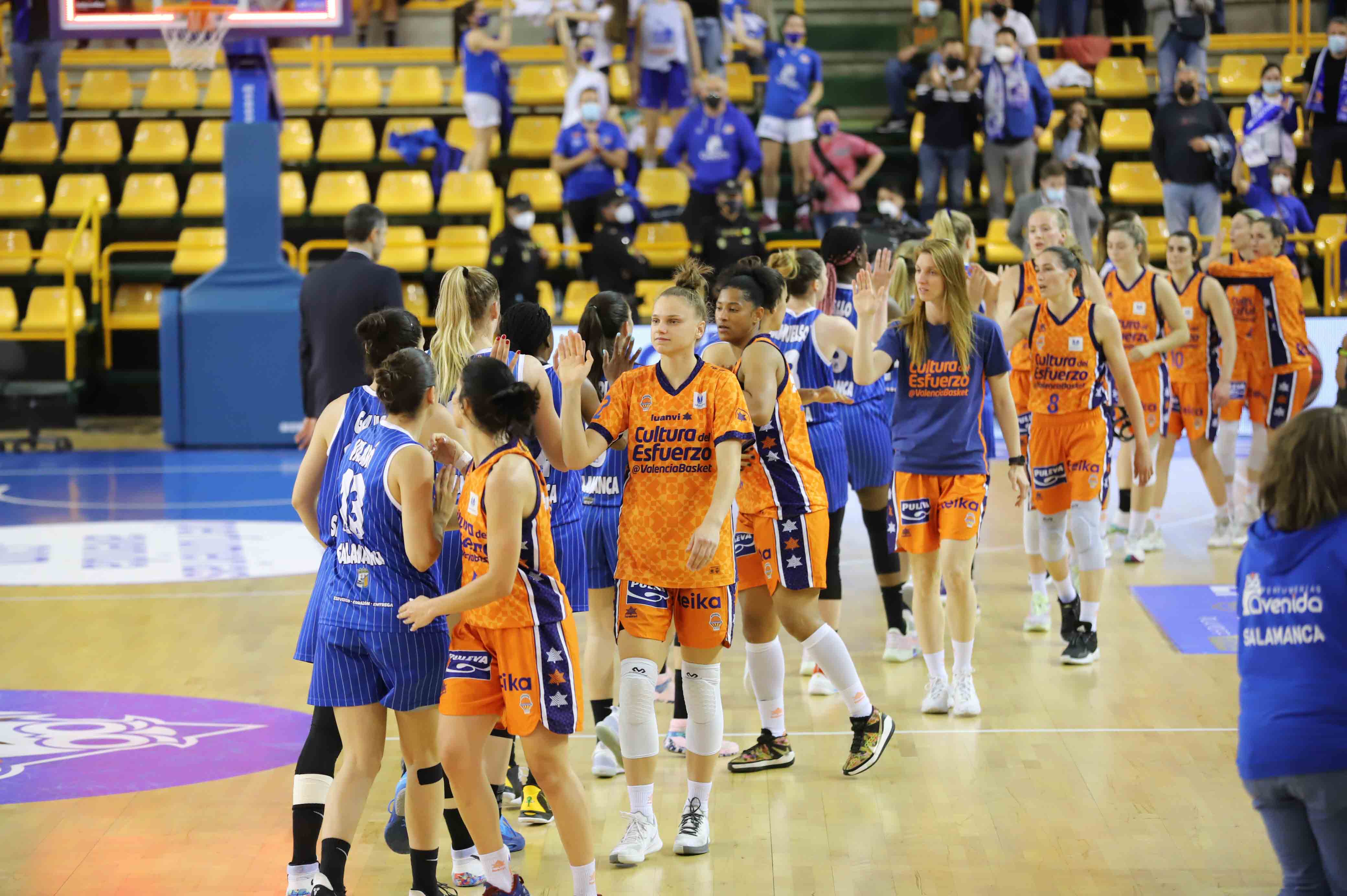 Celebración  del CB Avenida