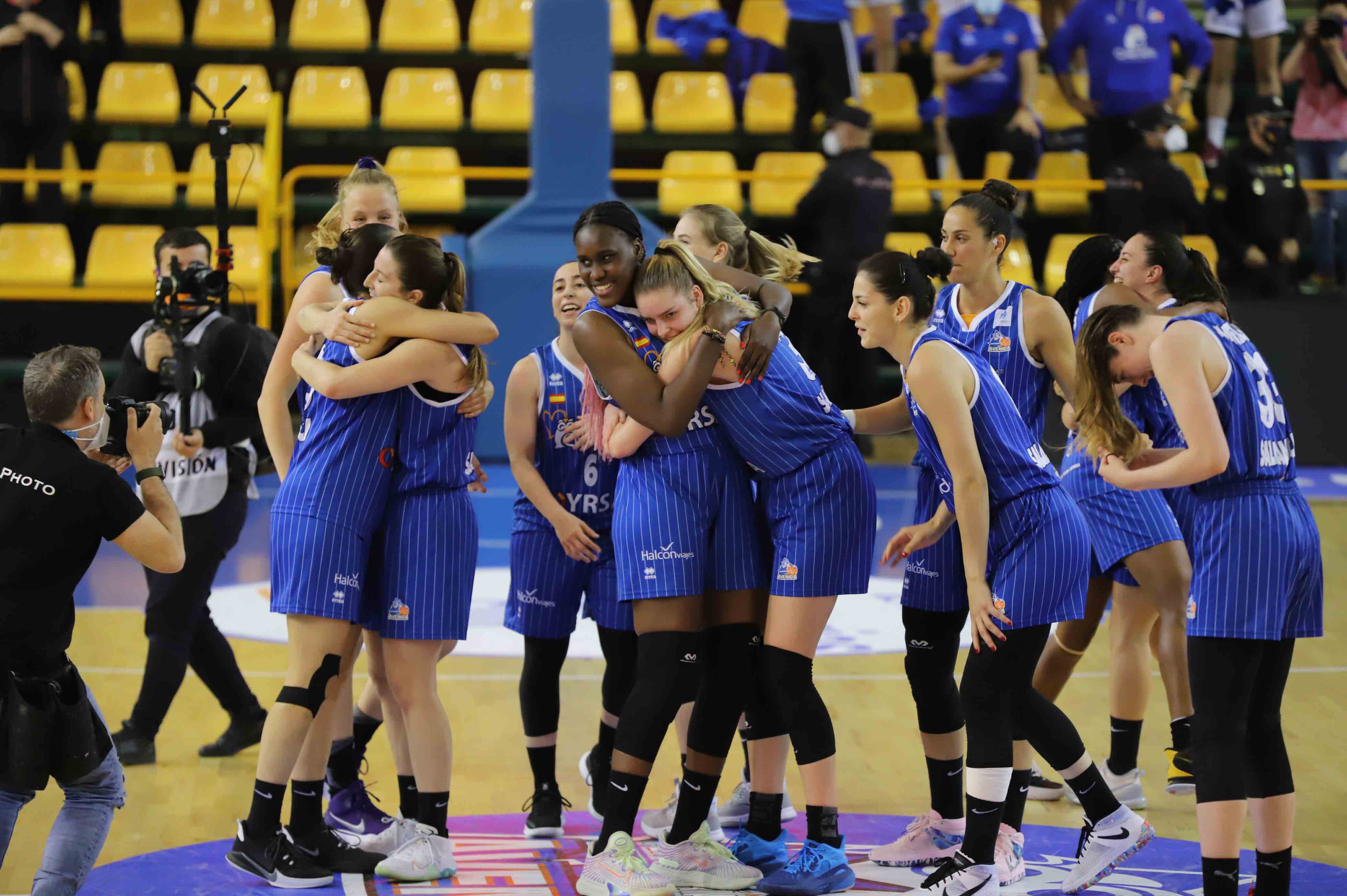 Celebración  del CB Avenida