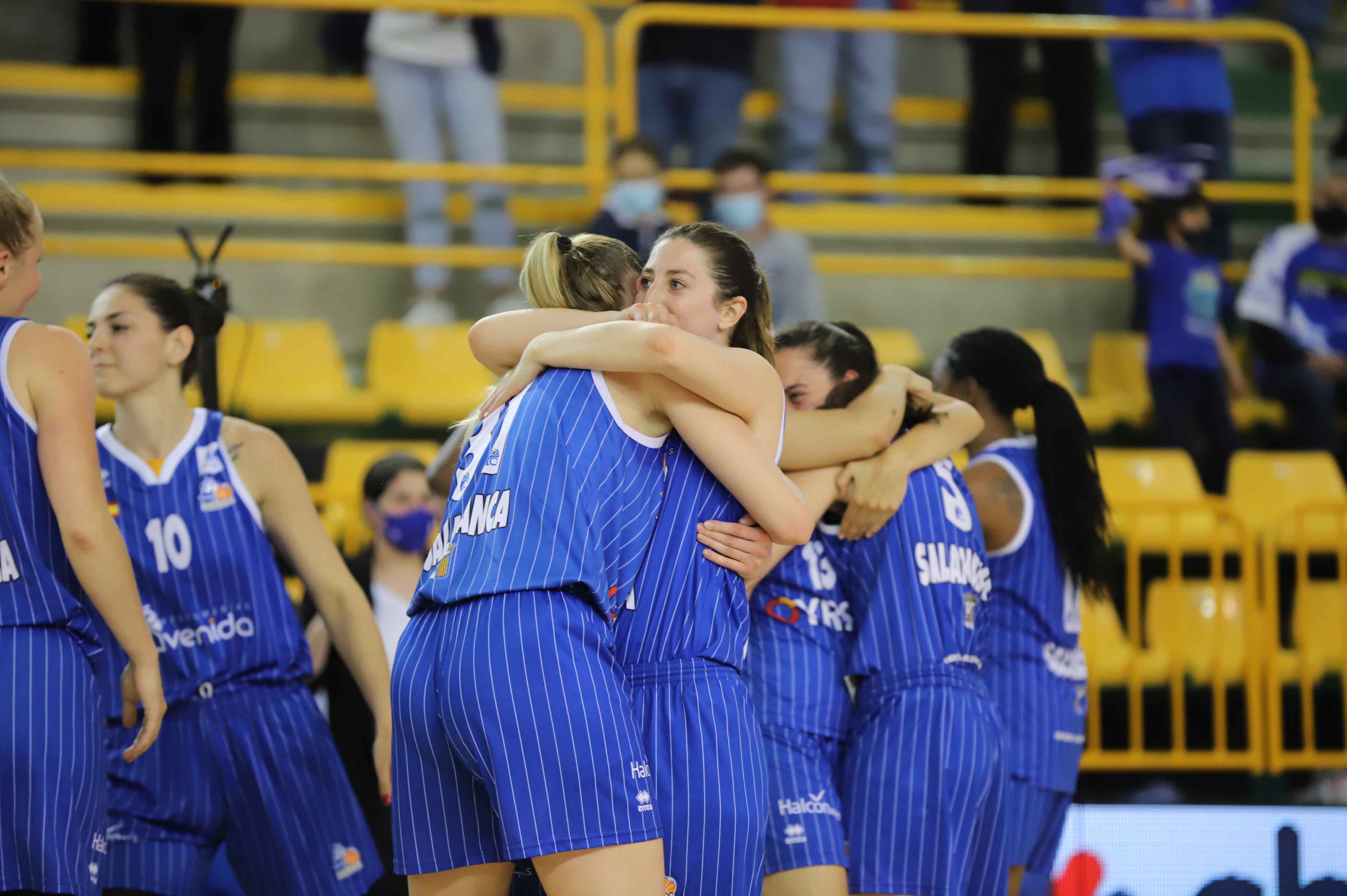 Celebración  del CB Avenida