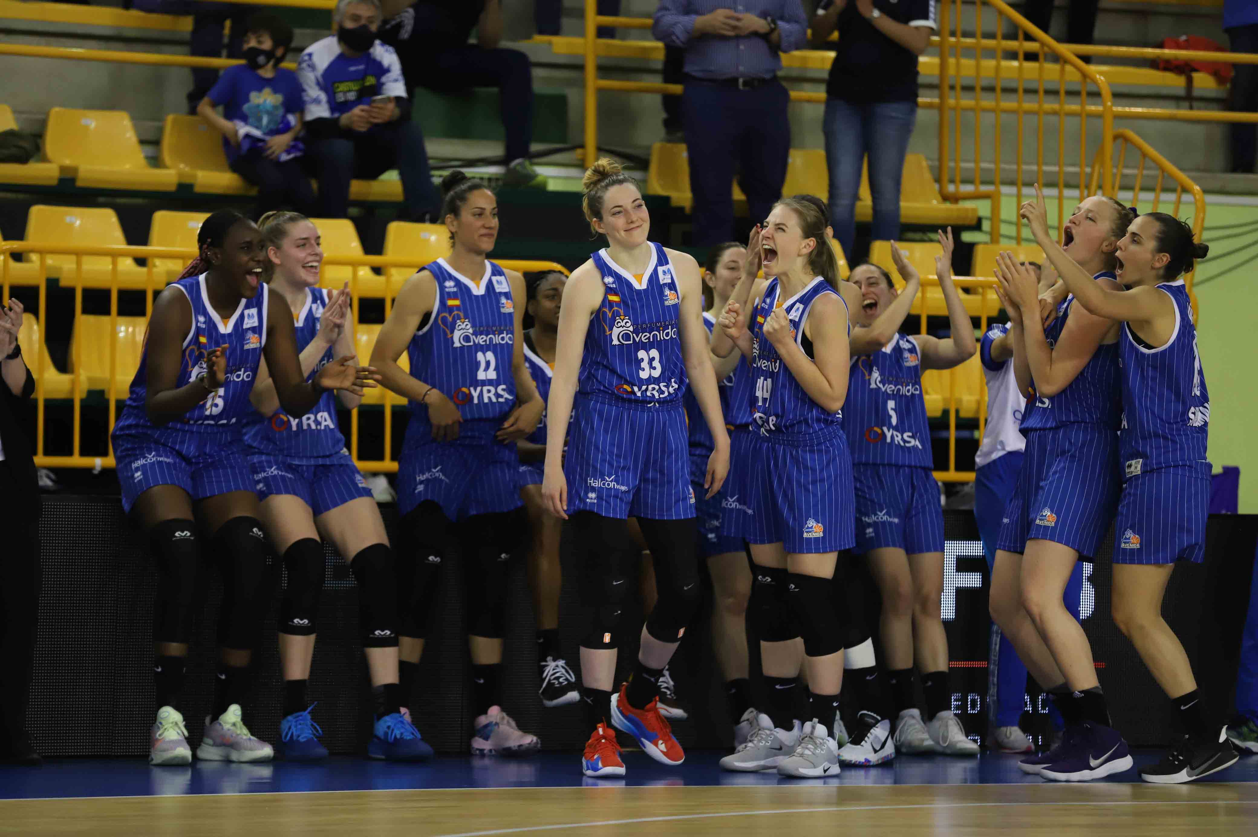 Celebración  del CB Avenida
