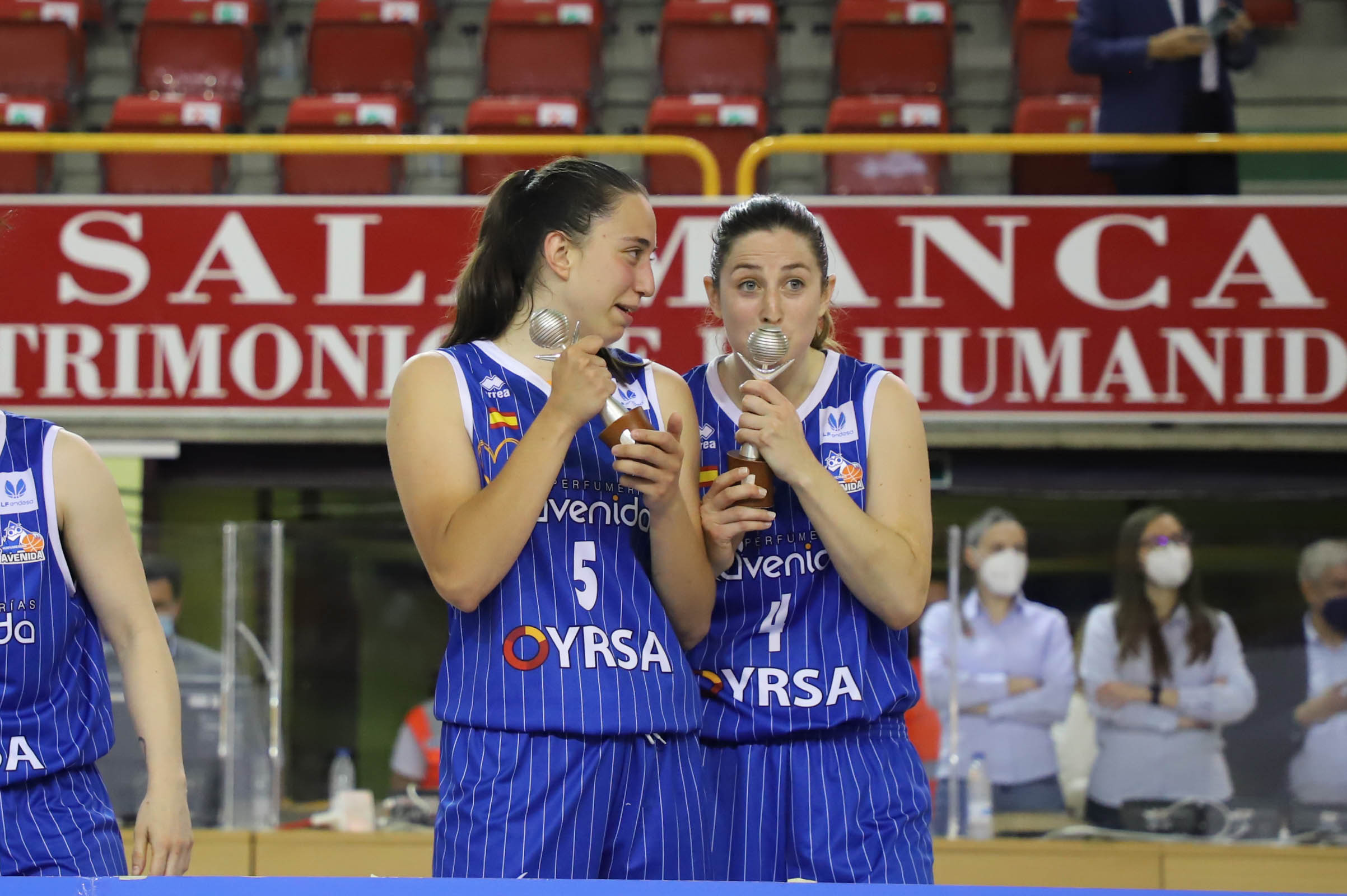 Celebración  del CB Avenida