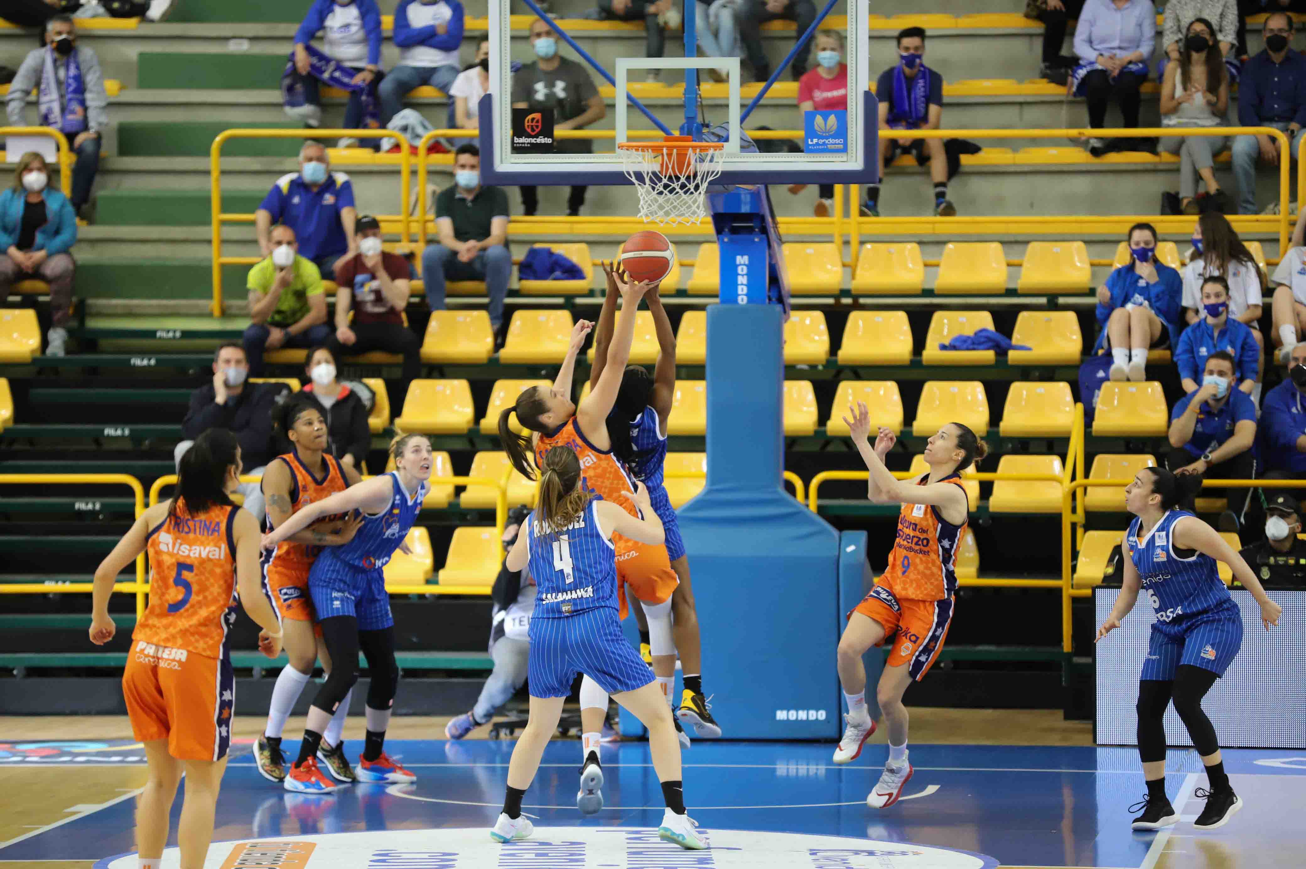 CB Avenida gana su séptima Liga Femenina (76-61)