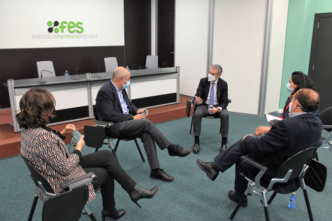 Reunión de Francisco Igea con representantes de la Fes.