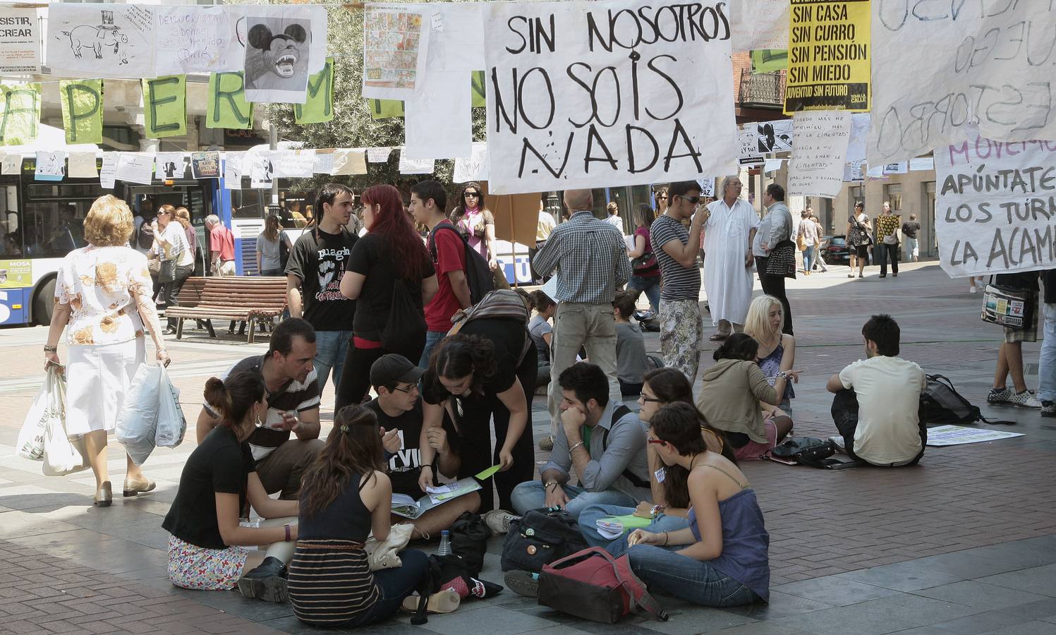 Fotos: Diez años del nacimiento del movimiento 15M en Valladolid