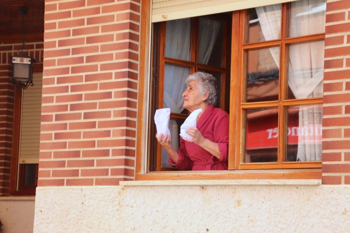 El Ayuntamiento de Torquemada repartió más de ochocientas raciones de pan y quesillo