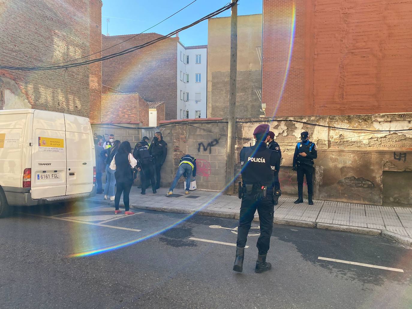 Fotos: Localizan un cadaver en El Crucero