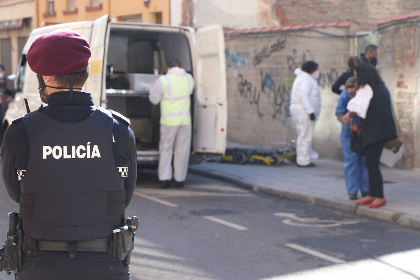 Fotos: Localizan un cadaver en El Crucero