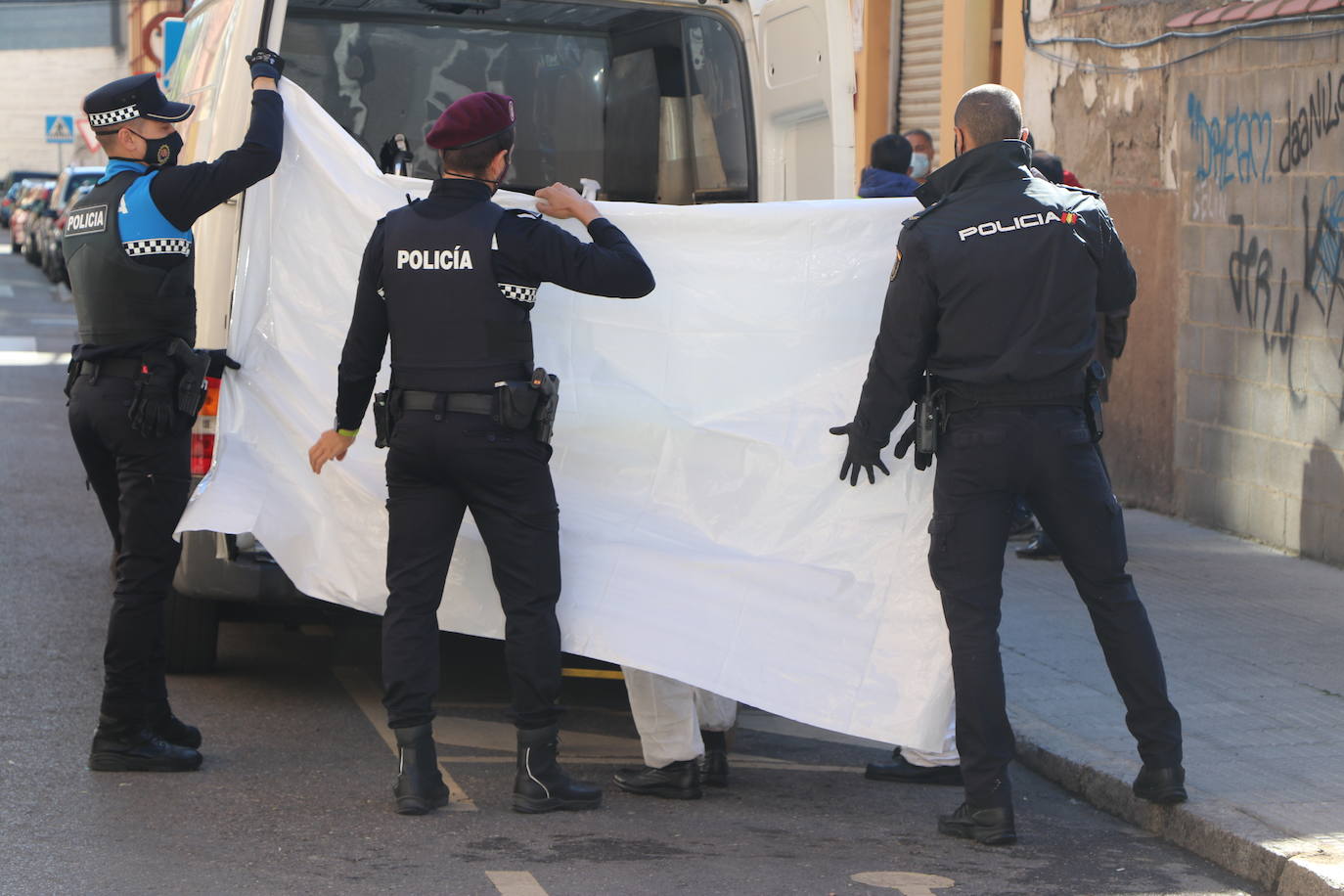 Fotos: Localizan un cadaver en El Crucero