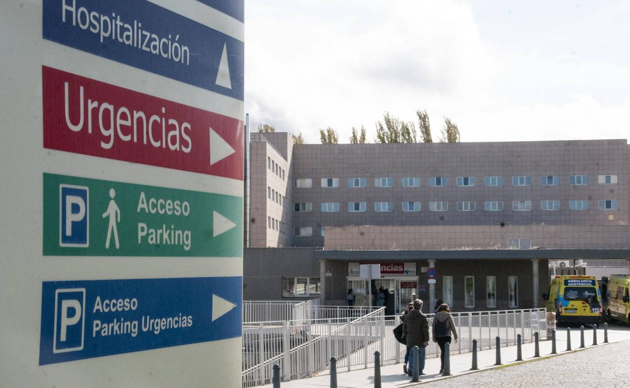 Entrada por Urgencias al Hospital General de Segovia durante la pandemia del coronavirus. 