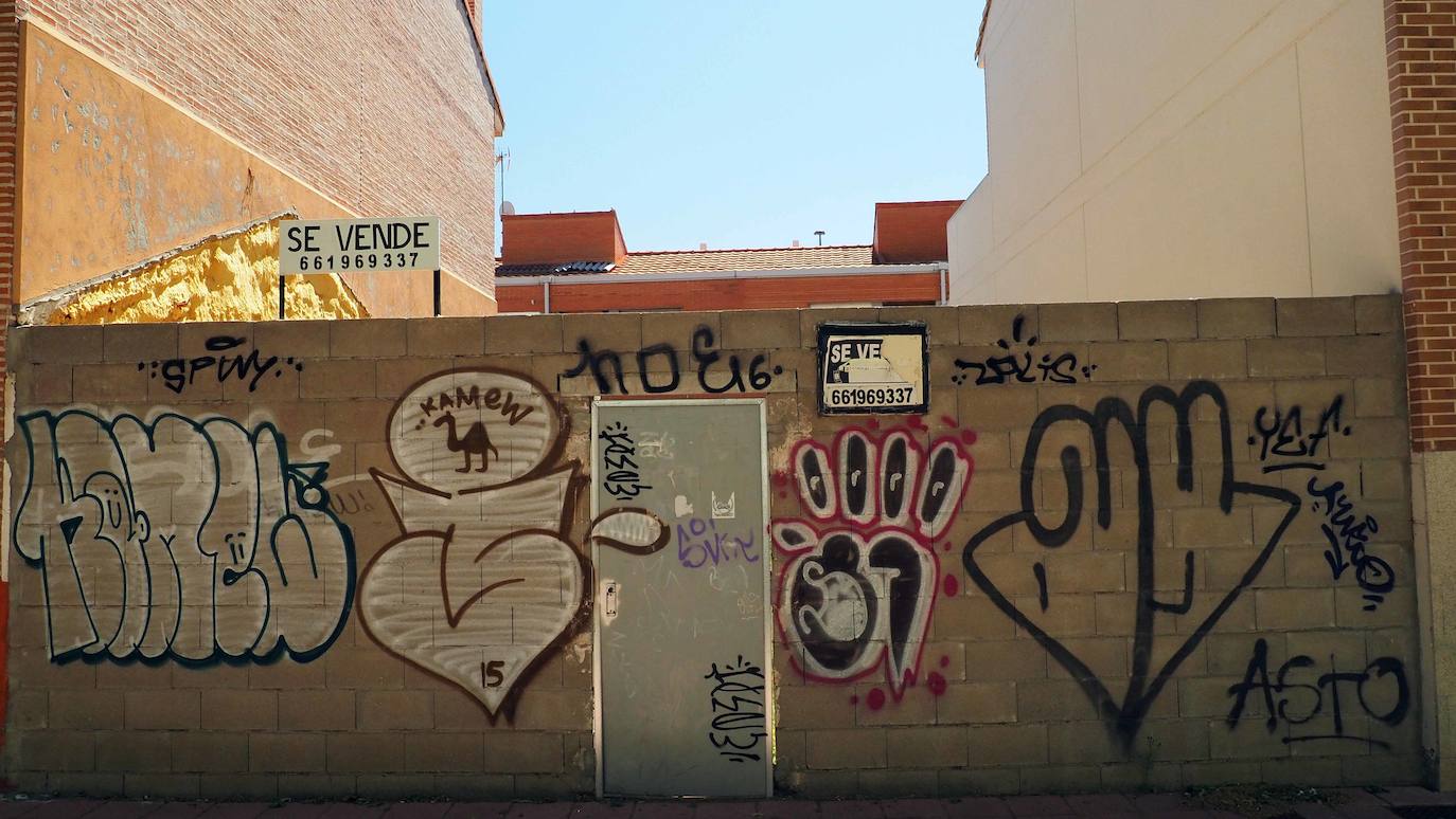 Este barrio sirve de conexión entre el paseo Zorrilla y el distrito de Covaresa