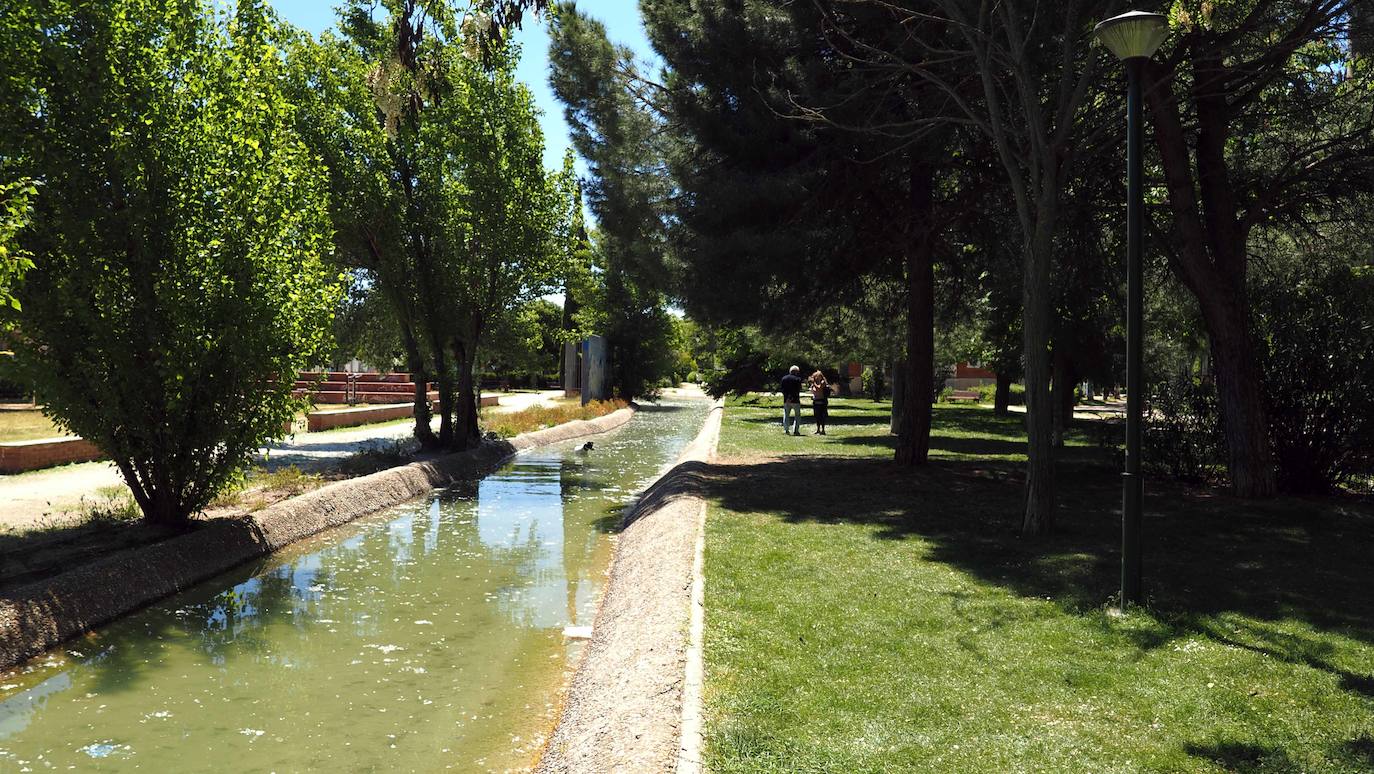 Este barrio sirve de conexión entre el paseo Zorrilla y el distrito de Covaresa