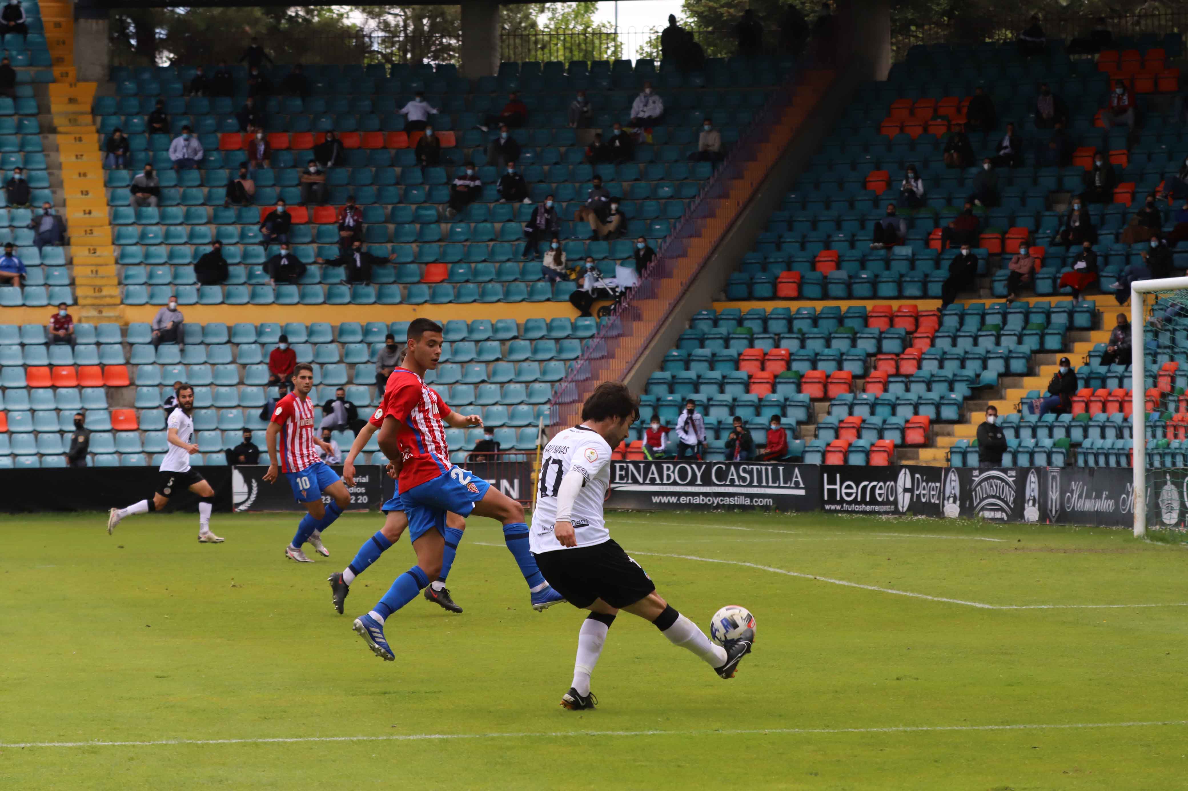 Salamanca UDS 4-1 Real Sporting B