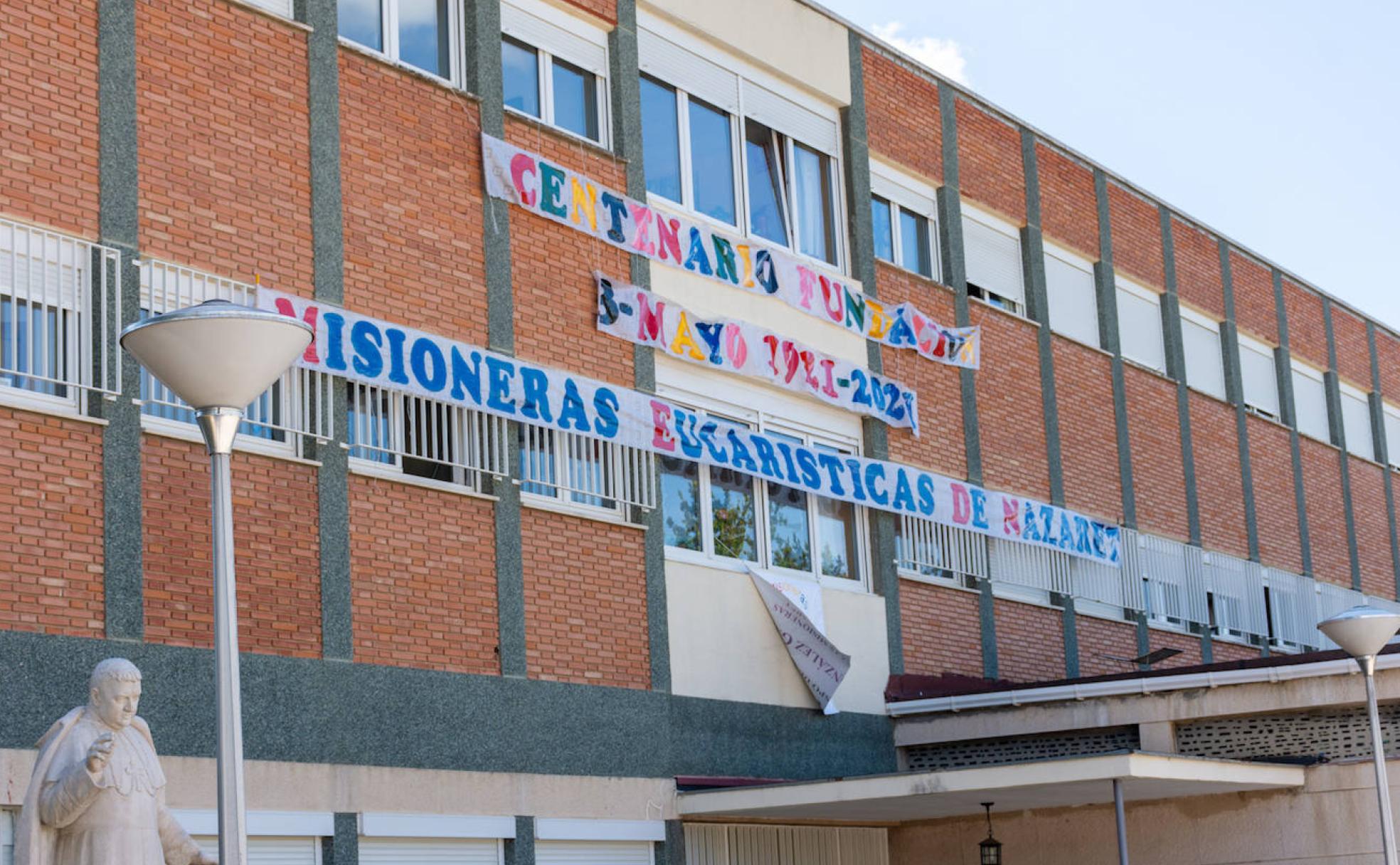 Las Nazarenas de Palencia, celebrando su centenario.