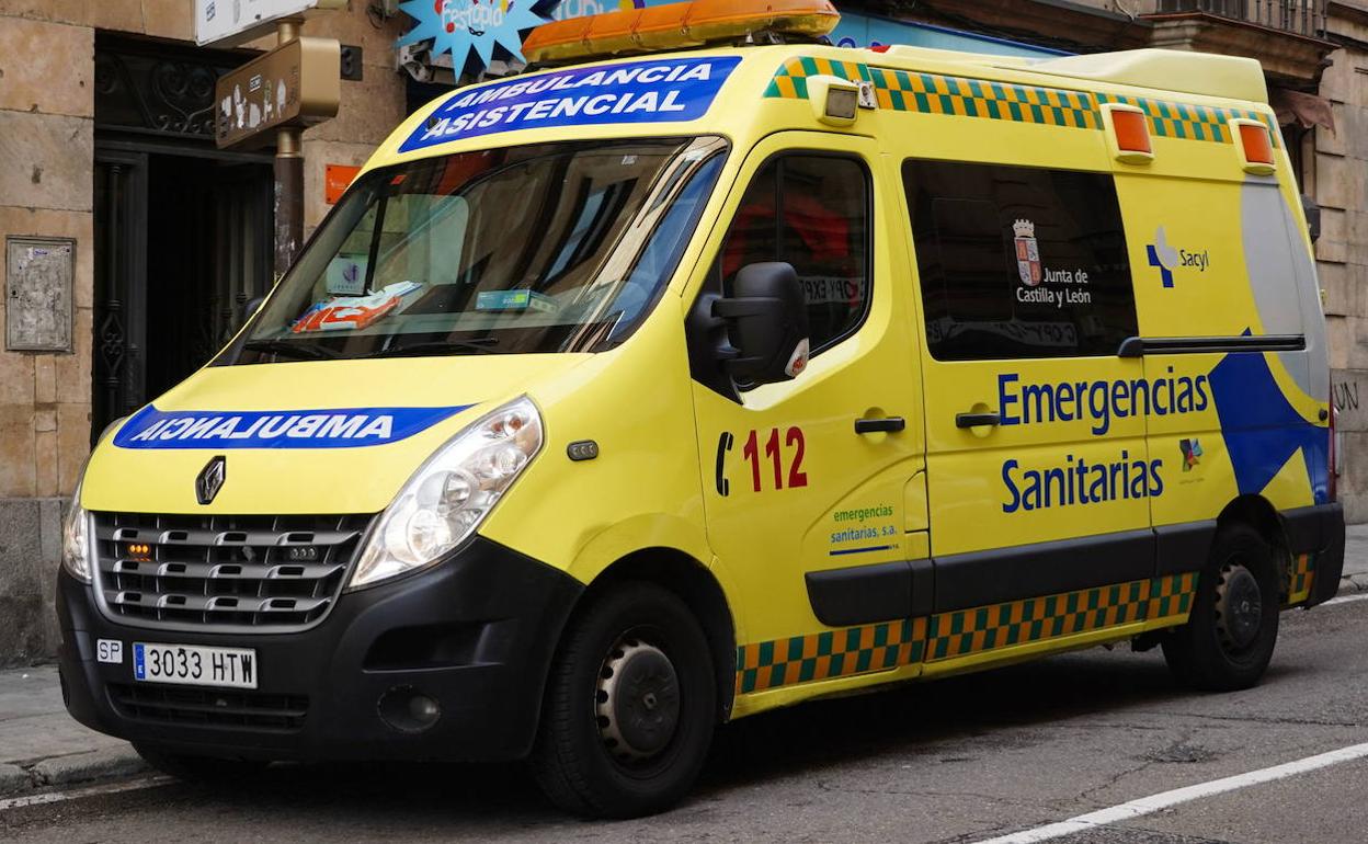 Suceso en Valladolid: Herido un joven al salirse de la vía su turismo en Peñafiel