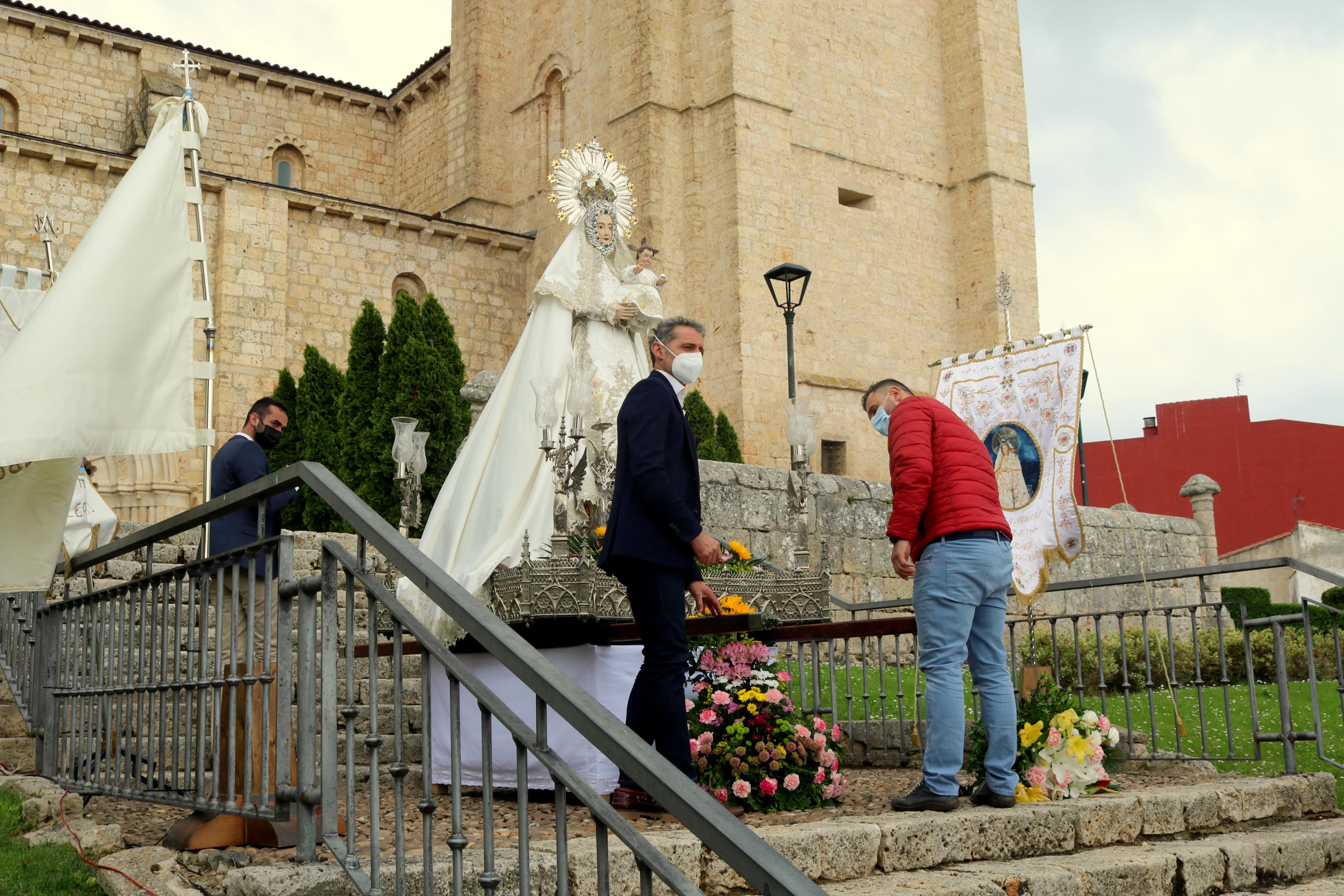 Los villamurielenses celebran con alegría sus Fiestas Patronales