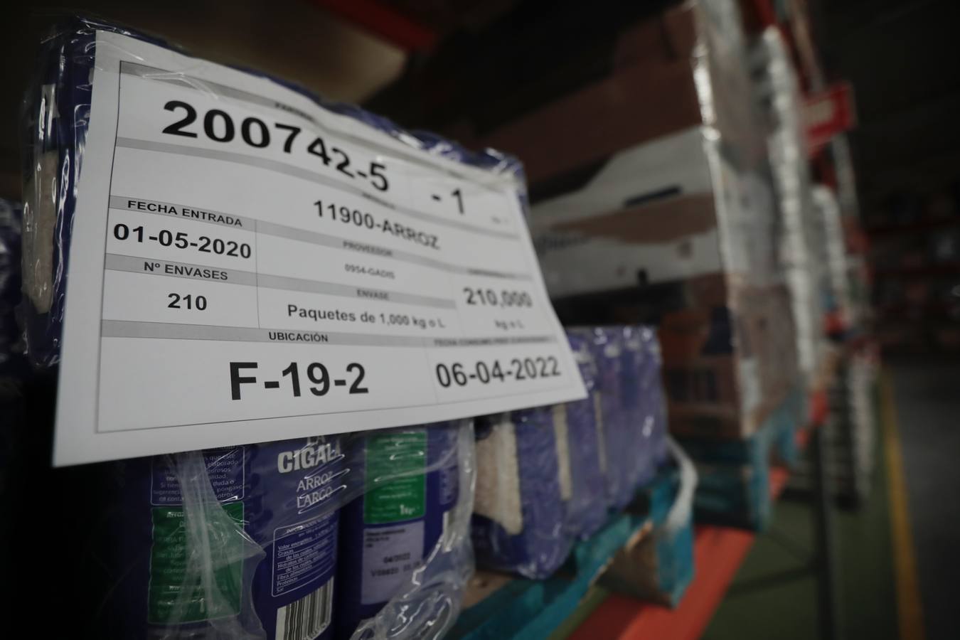 Fotos: El Banco de Alimentos de Valladolid lanza una campaña para llenar sus despensas