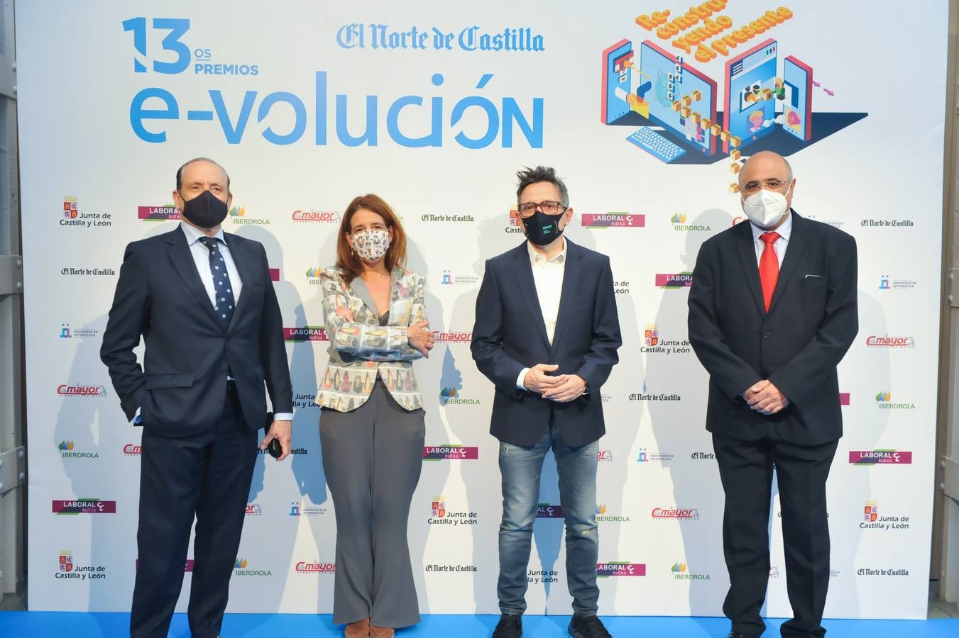 José Antonio Lobato, María José Gutiérrez, Javier Martínez y Jacinto Canales.