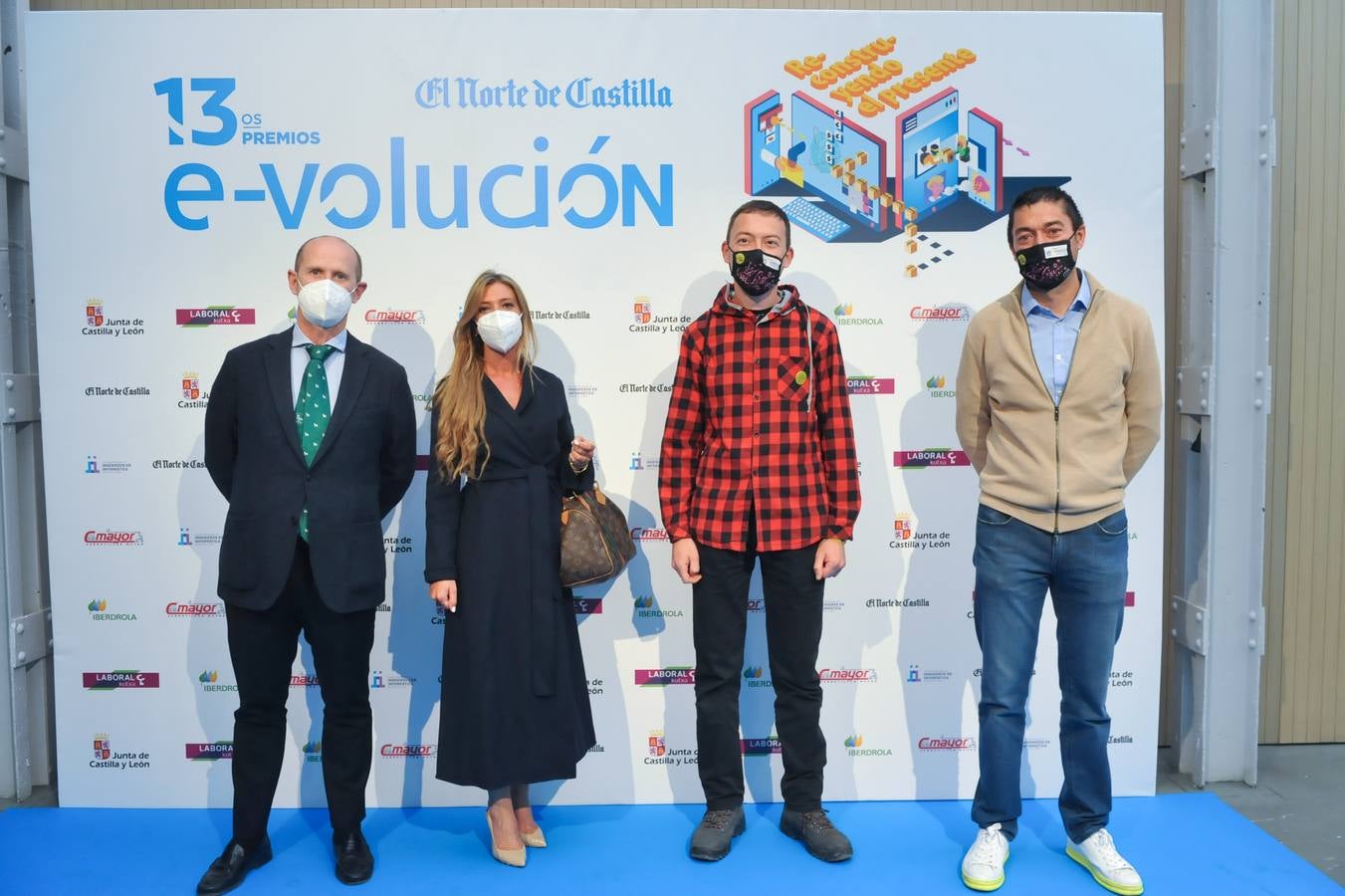 Miguel Calvo, Silvia Herrero, Nando Domínguez y Raúl Vara.