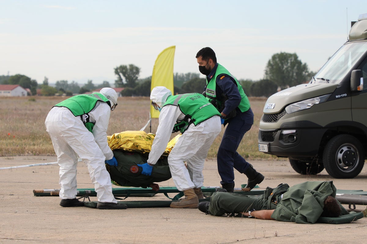 Maniobras del simulacro VEGA21 en la base aérea de Matacán, Salamanca 