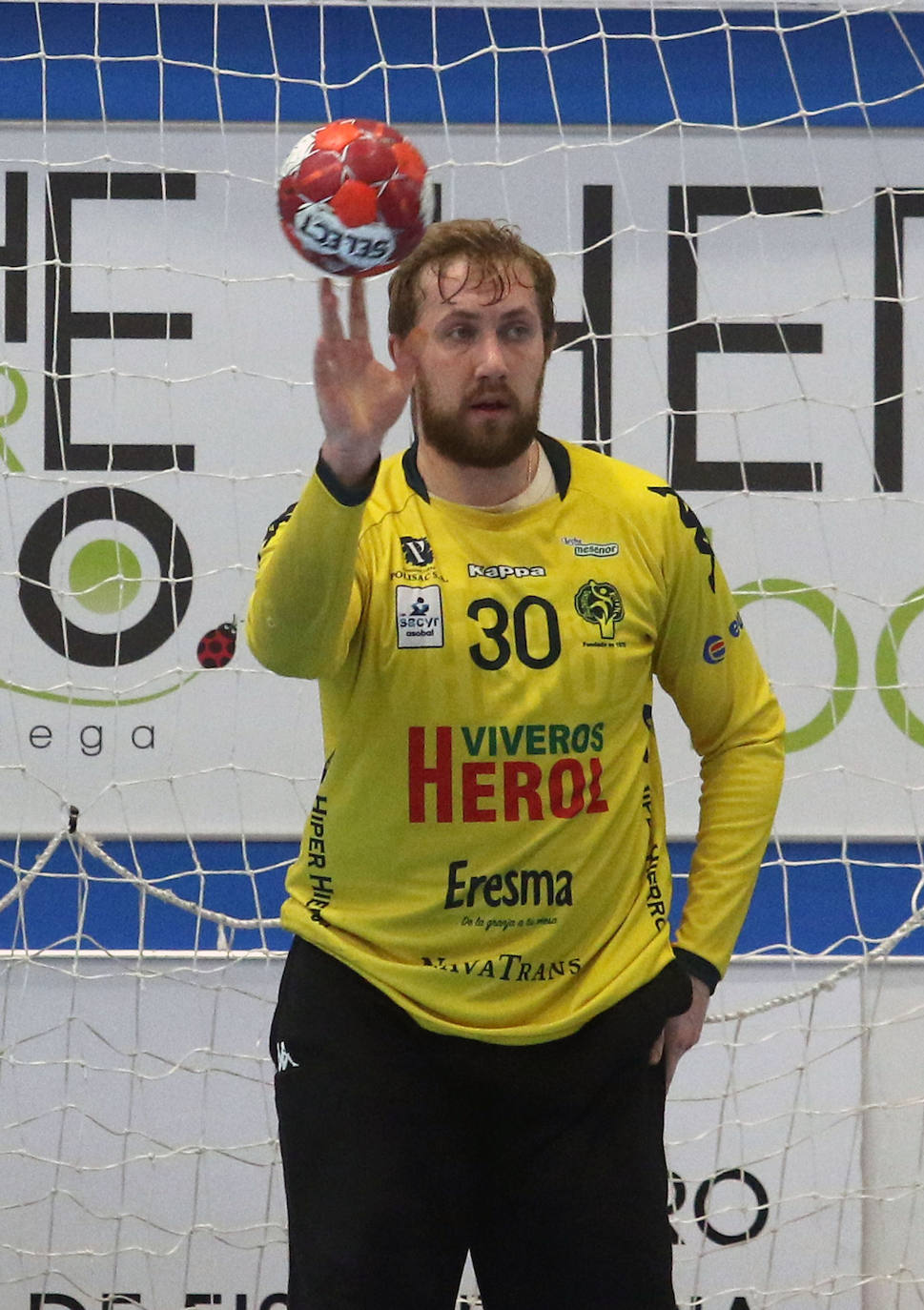 Encuentro entre el balonmano nnava y Anaitasuna. 