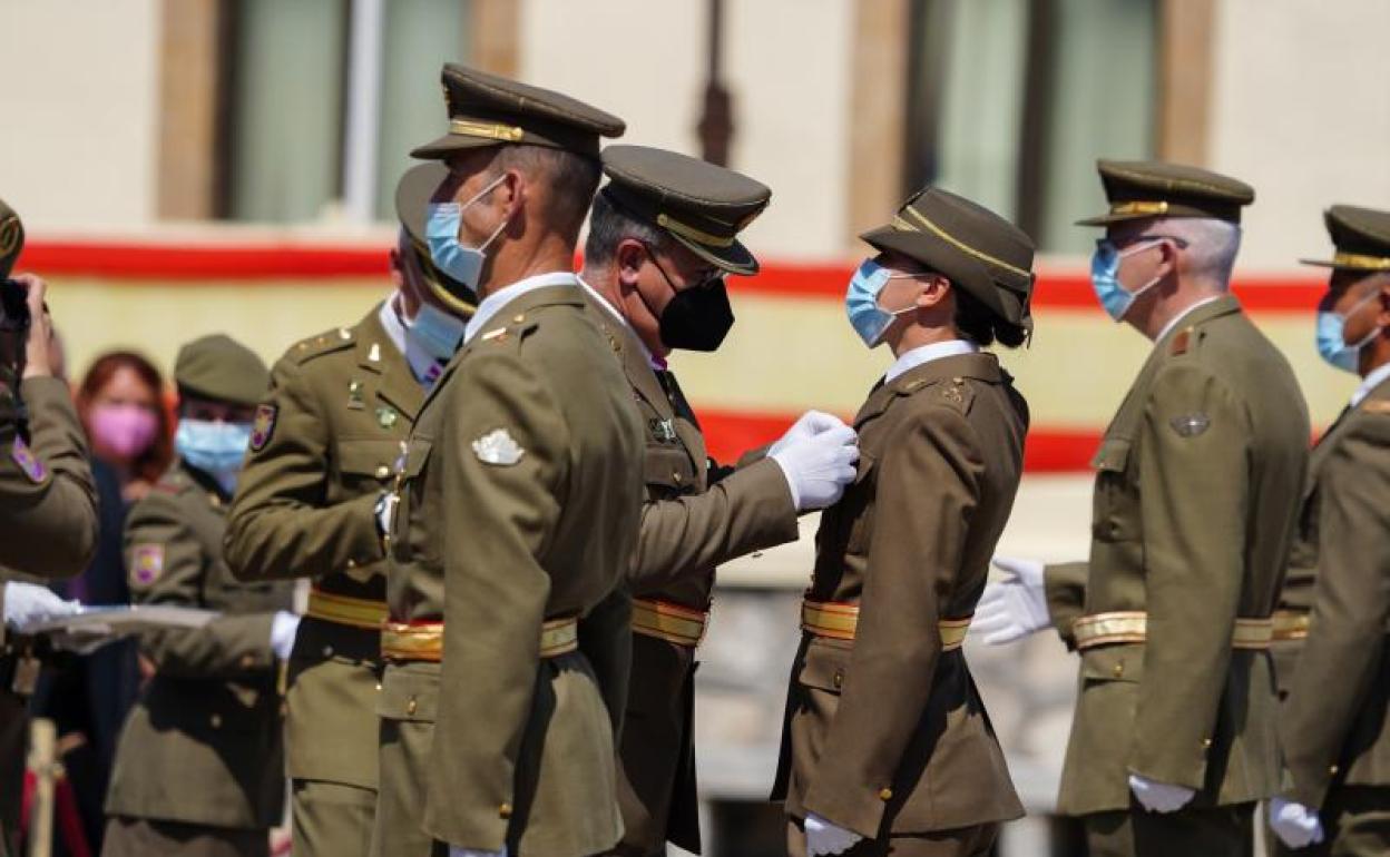 Imposición de medallas 