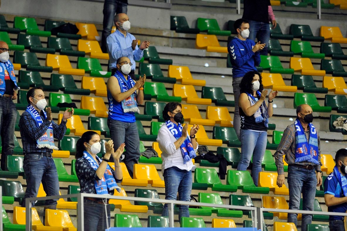 Fotos: El público regresa al Coliseum