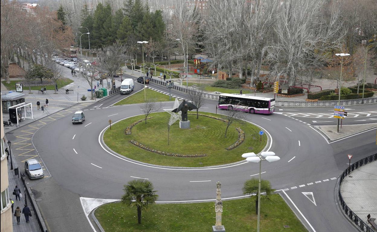 La rotonda de la plaza de León en Palencia se desplazará hasta el túnel  para unir la Calle Mayor y Jardinillos | El Norte de Castilla