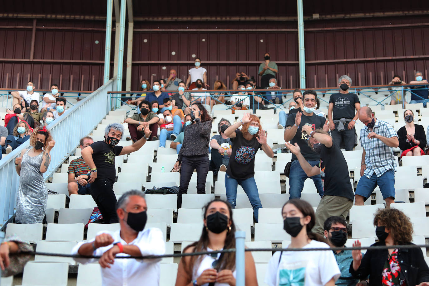 Fotos: Derby Motoreta&#039;s Burrito Kachimba devuelve la ilusión del Palencia Sonora