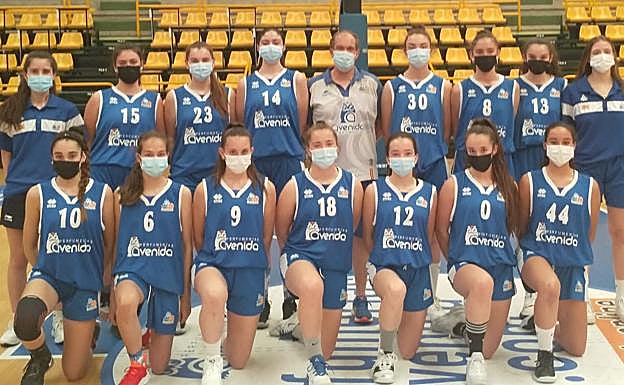 Cadete B del CB Avenida. 