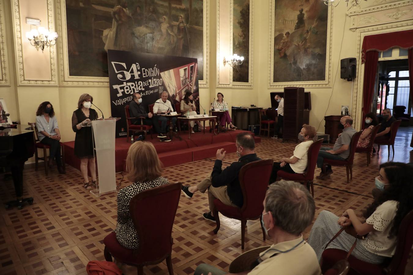 Fotos: La Feria del Libro de Valladolid rinde homenaje a José Jiménez Lozano