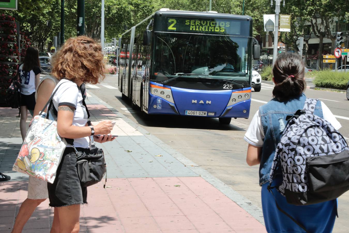 Fotos: Primera jornada de paros en Auvasa