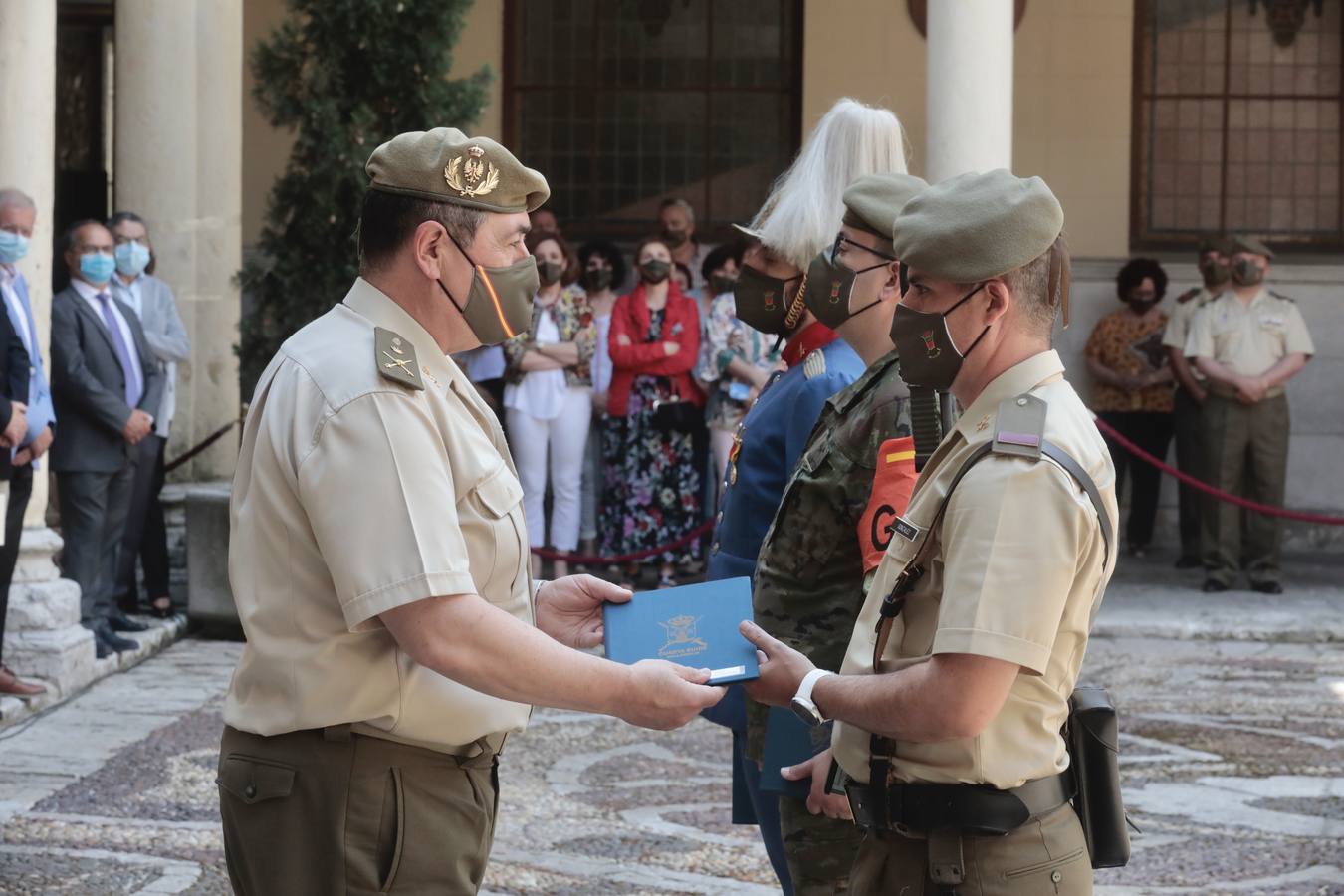 Fotos: Despedida al general José Rivas Moriana en el Palacio Real de Valladolid