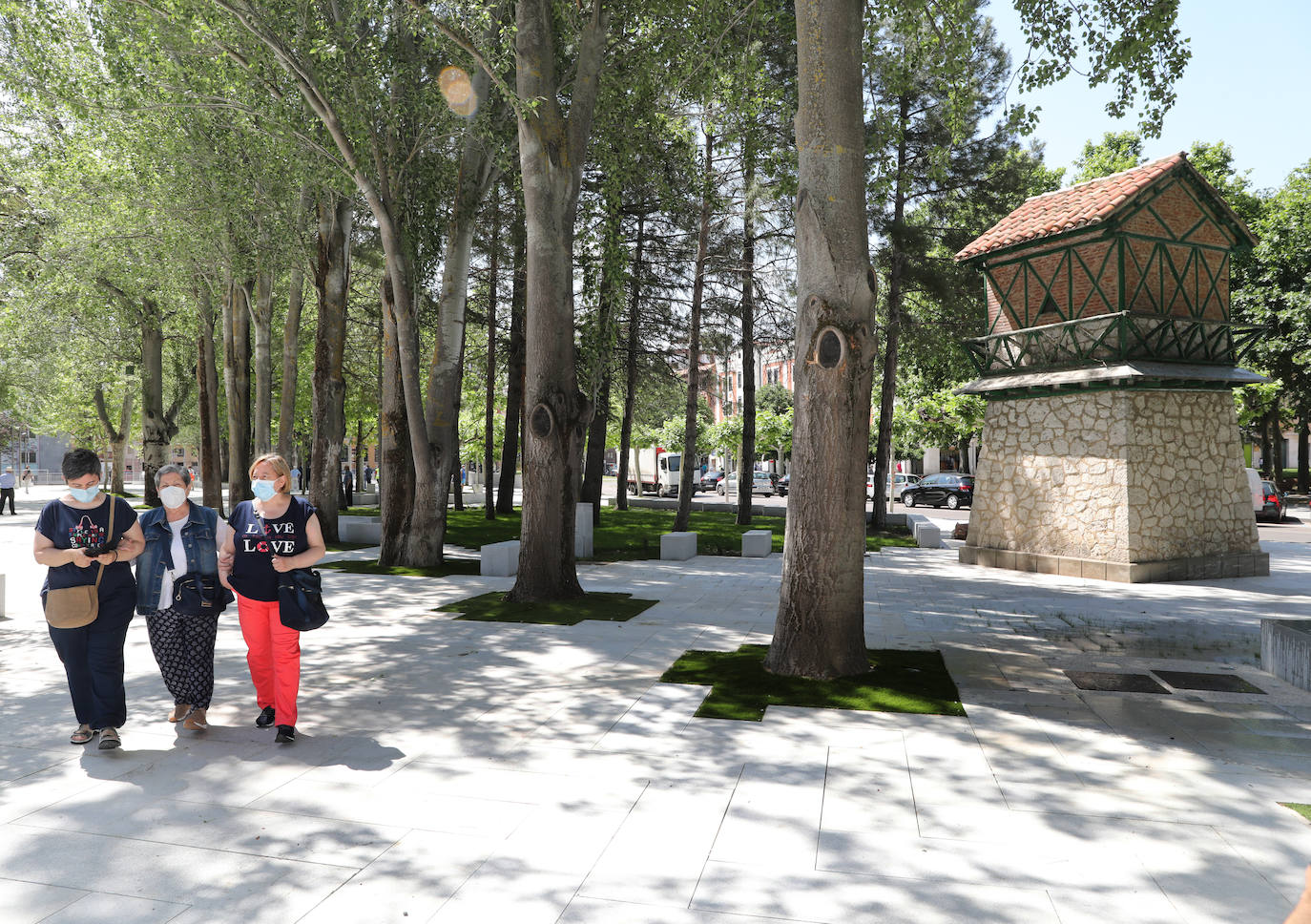 Fotos: Los Jardinillos lucen una imagen renovada al llegar a Palencia