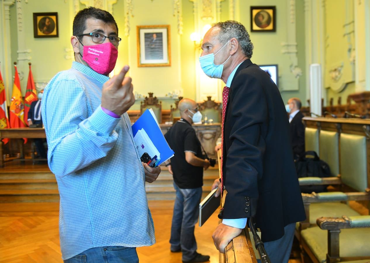 Fotos: Pleno en el Ayuntamiento de Valladolid