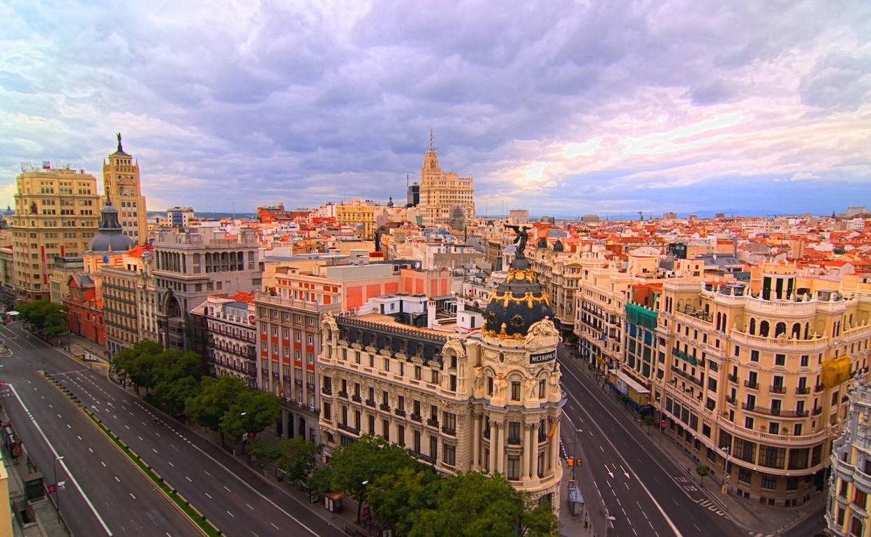 Vista de la Gran Vía de Madrid. 