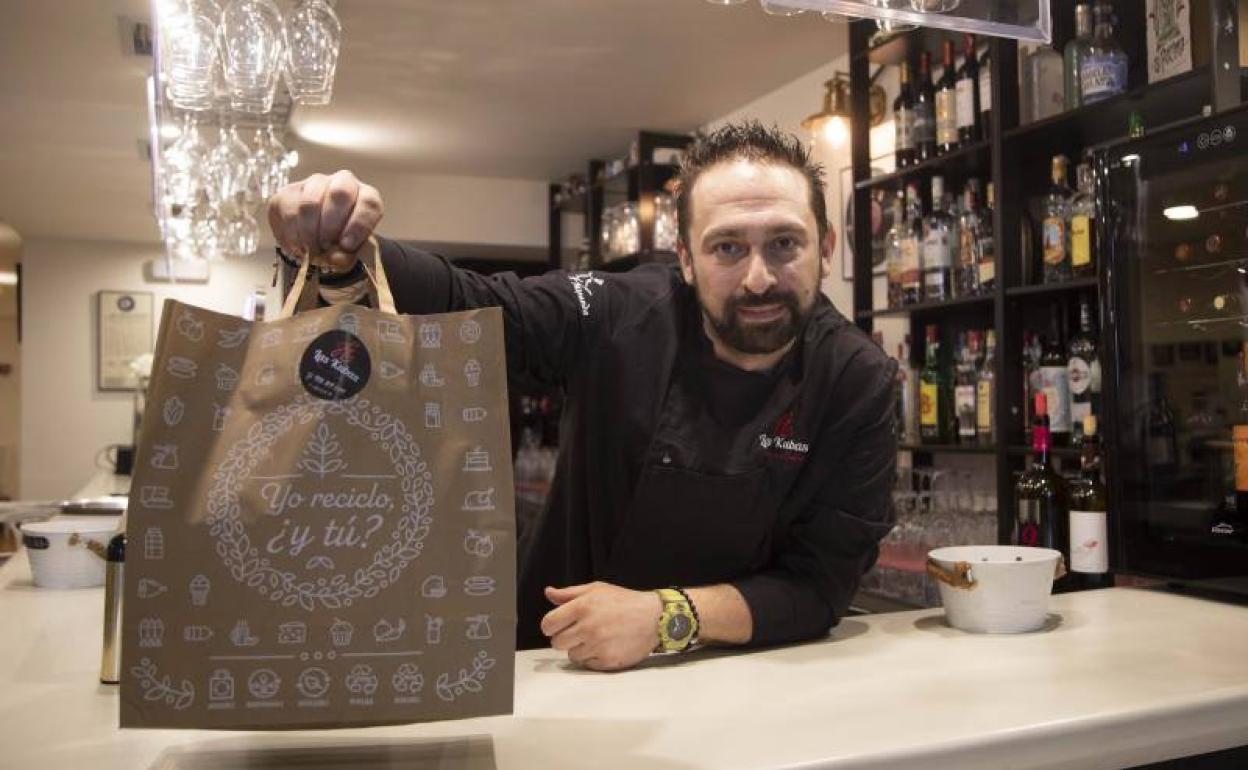 David Miranda, del bar Las Kubas. 