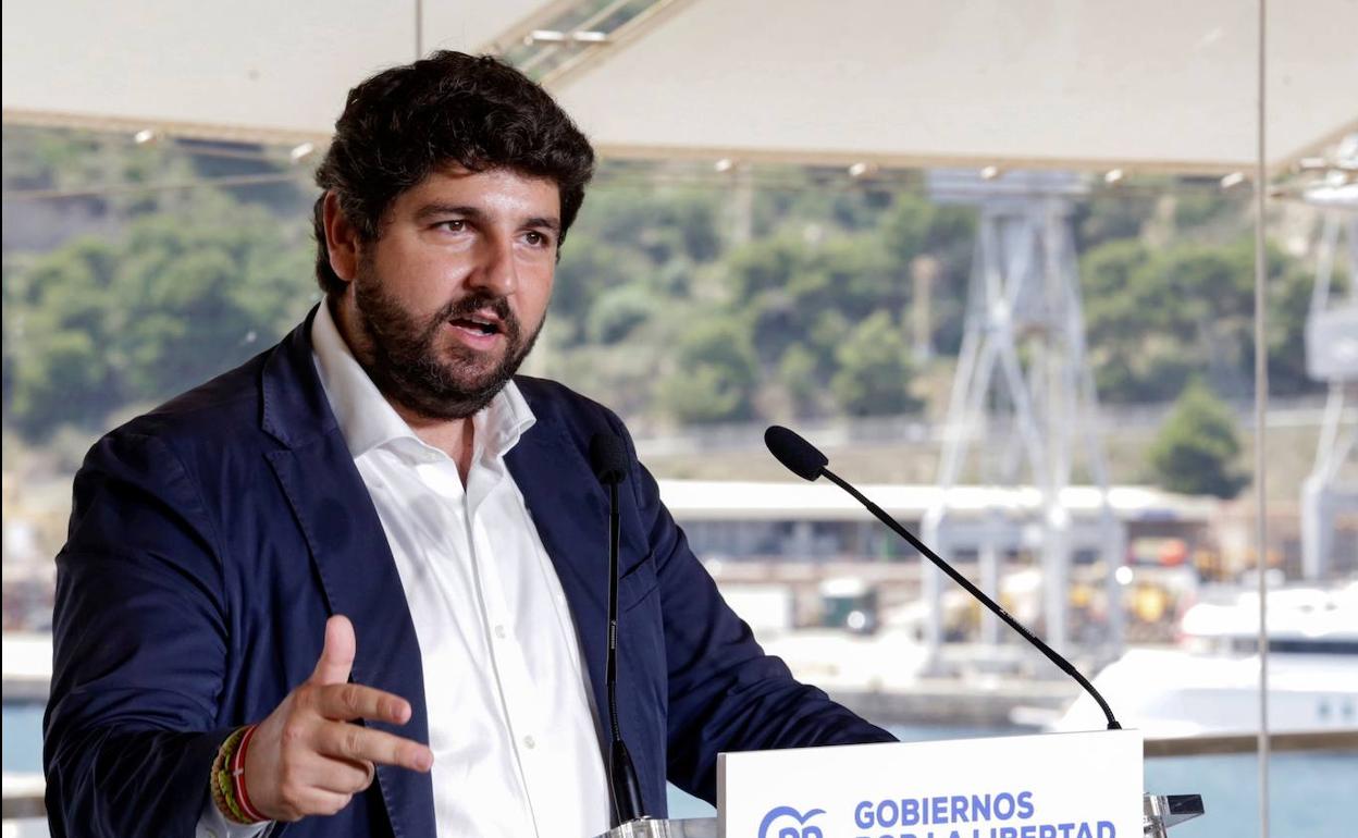 El presidente de Murcia, Fernando López Miras.