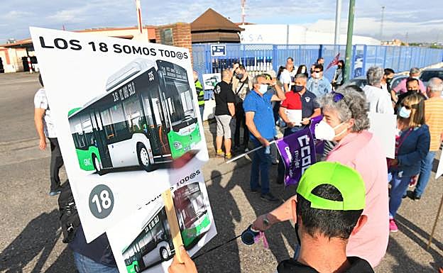 Los conductores de Auvasa se manifiestan hoy confiados en poder llegar a un acuerdo