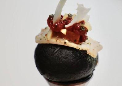 Imagen secundaria 1 - 'Ganeca', (abajo) y 'Corchifrito'.